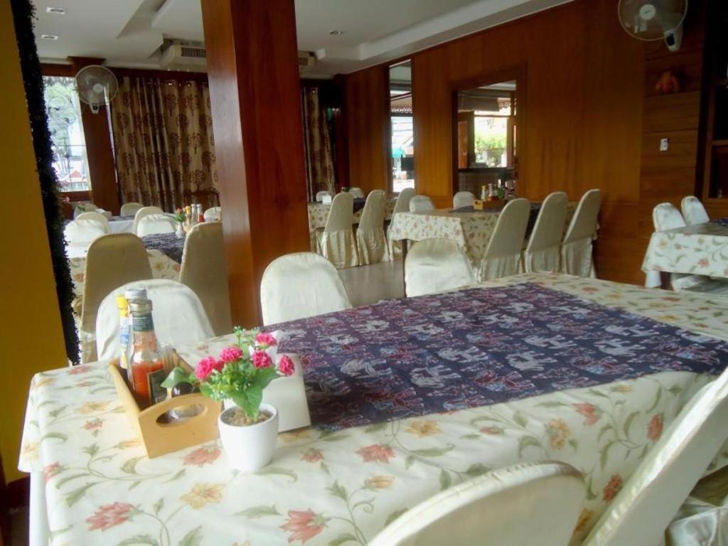 Ngamta Hotel Mae Hong Son Exterior foto