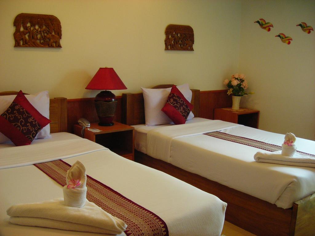 Ngamta Hotel Mae Hong Son Exterior foto